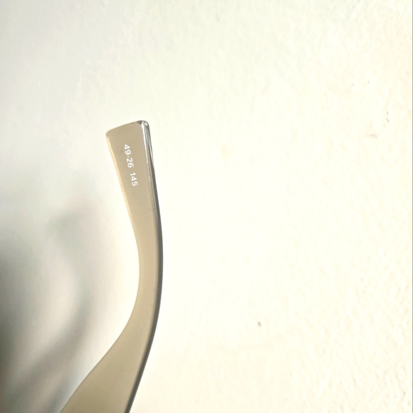 Le Specs Matriarch Sunglasses (Matcha) - Picture 6 of 11